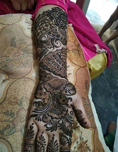 Every dulhan wants to have latest design of mehandi on their hands during festivals like teej, karva chauth or even makar sakranti. Mehndi designs.full hand Mehndi Design.gulf mehndi designs ...