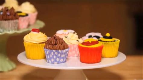 Shop in store or online. Carrot choc chip muffins | Tesco Real Food