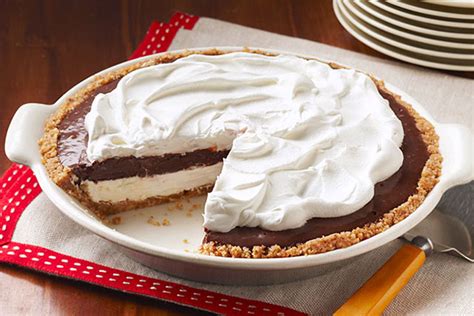 Mississippi mud pies come in all shapes and sizes: Mississippi Mud Pie | Recipe in 2020 | Mississippi mud pie, Chocolate flavors, Kraft recipes
