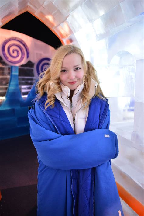 Dove Cameron In Liv And Maddie Cast Visit The Queen Mary