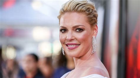 Firefly Lane Star Katherine Heigl Reveals How She Responds To Questions