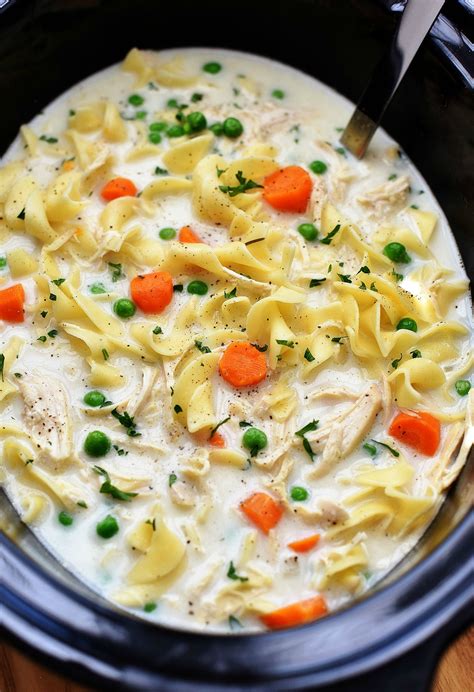Brimming with chicken, vegetables and egg noodles, and seasoned with fresh parsley, pepper, bay leaf and chopped garlic, this ch. Slow Cooker Creamy Chicken Noodle Soup - Life In The Lofthouse