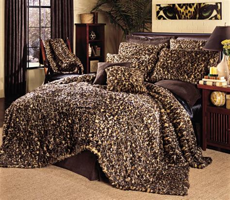 There are a few things that may help you if you want to make the room seem larger. Cheetah Bedroom Ideas