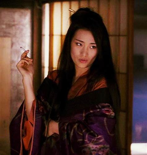 Gong Li as Hatsumomo in Memoirs of a Geisha Гун ли Гейша Хип хоп стиль