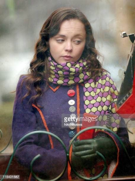 Christina Ricci On Location In London For The Film Penelope January 25