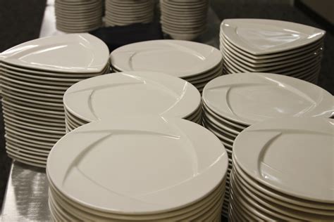 Filedinner Plates