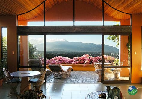 San josé is home to dense culture and history, exquisite architecture, bustling nightlife and friendly locals. Hoteles en San Jose Costa Rica