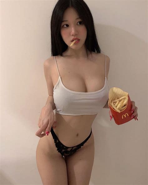 Siew Pui Yi Join Ms Puiyi Mspuiyi Leaked Nude Photo From Onlyfans Hot Sex Picture