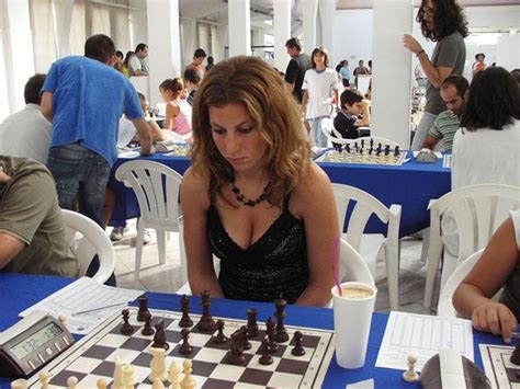 Why Beautiful Women Have An Advantage In Chess Business Insider