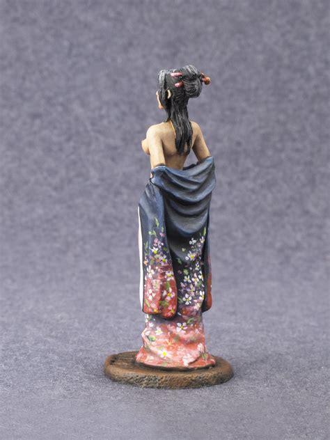Ronin Miniatures Erotic Geisha Female Nude Girl Hand Painted Tin Metal
