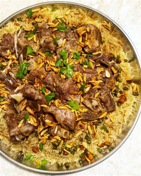 Ouzi Spiced Rice With Lamb Middle Eastern Recipes Arabic Food Lamb
