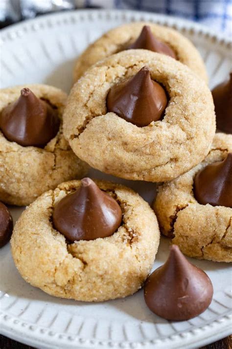Peanut Butter Blossoms Recipe With Images Easy Peanut Butter