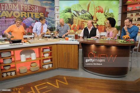 The Chew 6414 Dr Oz Cooks With Daughter Daphne On The News