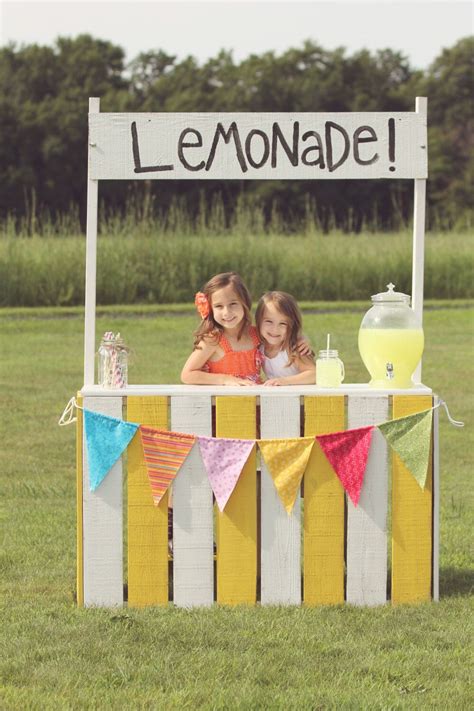 Lemonade Stand Etsy Kids Lemonade Stands Diy Lemonade Stand
