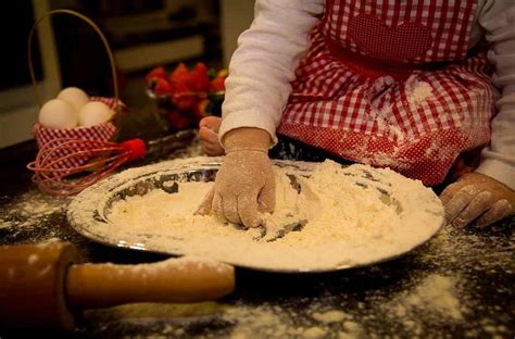 Se puede reemplazar los puerros por cebollas moradas o cebolla de verdeo. 8 recetas creativas para cocinar con niños sin fuego ...