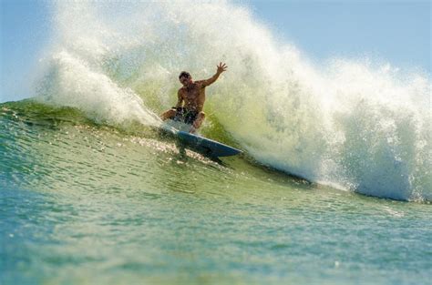 10 Fotógrafos De Surf Que Você Precisa Seguir No Surfmappers