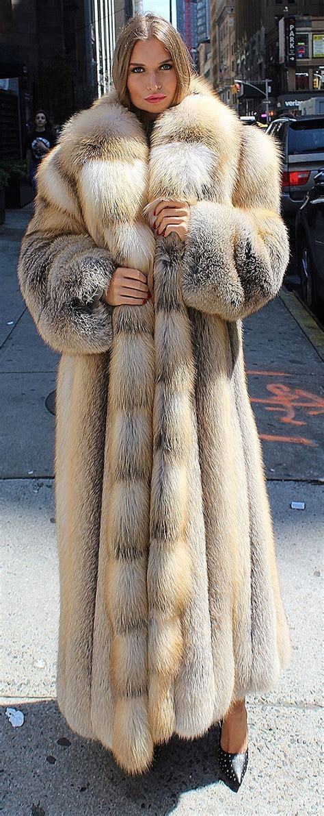 Full Length Golden Island Fox Coat 53566 Marc Kaufman Furs