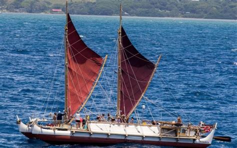 Polynesian Canoe Welcomed Back To Hawaii After Three Year 19 Country