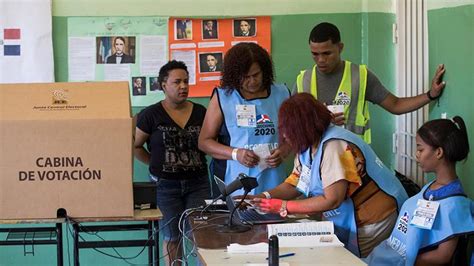 Suspenden elecciones en República Dominicana por problemas con voto