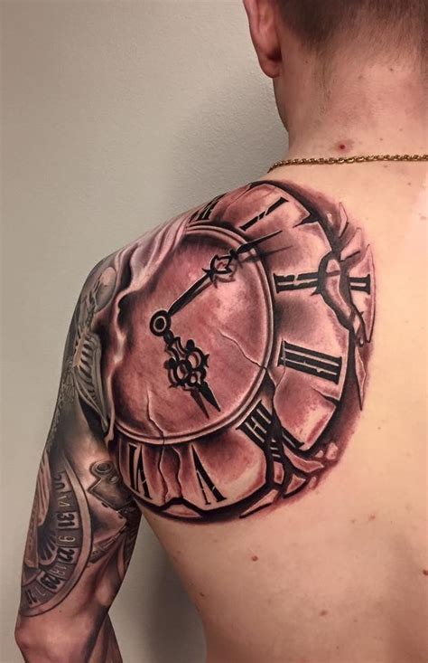 40 Best Clock Tattoos Ideas
