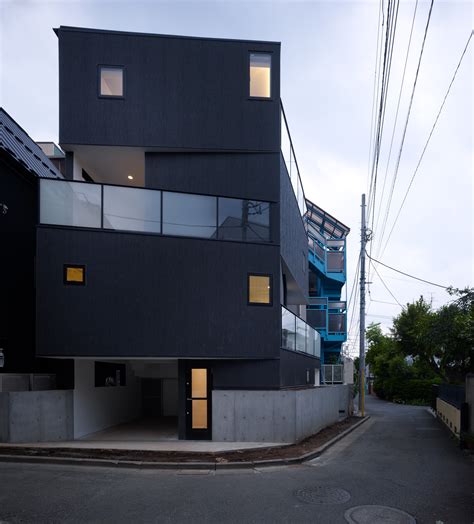 Balcones De Tokio Kino Architects Plataforma Arquitectura