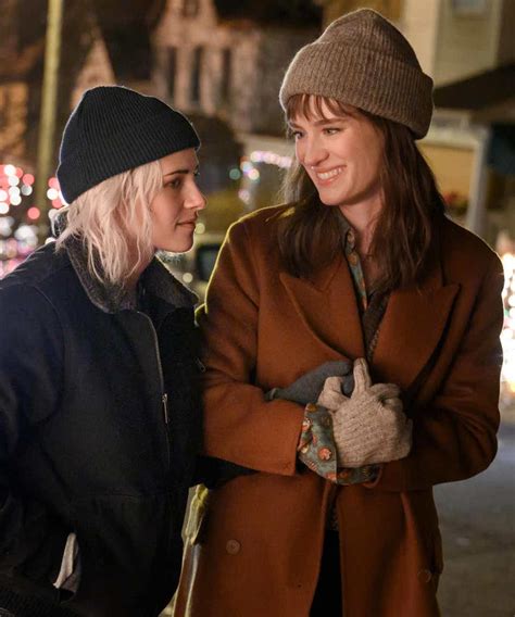 Happiest Season Lesbian Christmas Rom Com Trailer Hulu