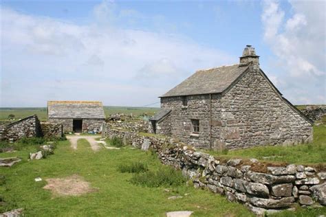Search among the 783,980 properties for sale published on idealista, spain's largest property website. 2 bedroom detached house for sale in Bodmin Moor, Bodmin ...