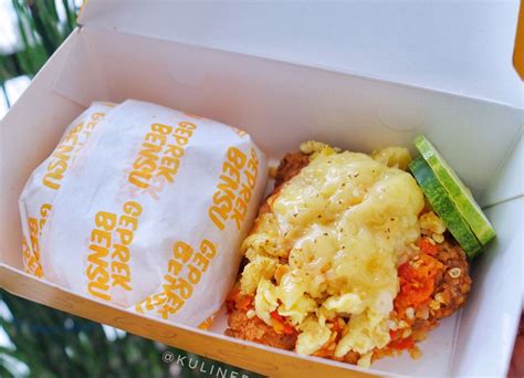 Ternyata selain menyediakan paket ayam geprek, di restotan bensu juga menyedikan paket mie ayam geprek. Geprek Bensu, Antapani, Bandung - Lengkap: Menu terbaru ...