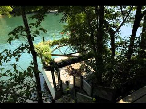 Dr john rodriguez on jim scott's garden. Jim Scott's Garden on Lake Martin - YouTube