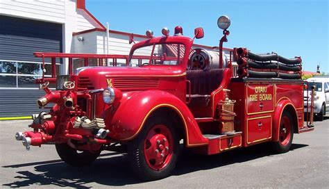 Vintage Fire Appliances Of The 1940 1949 Fire Trucks Fire Service