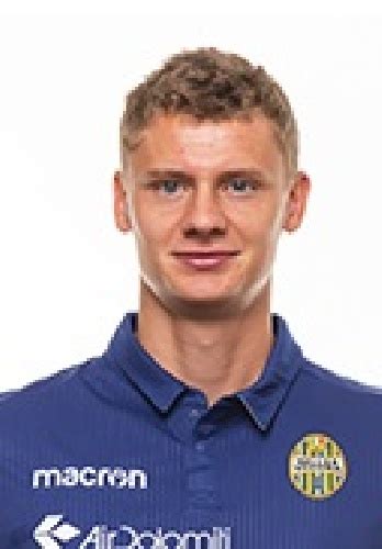Paweł dawidowicz (born 20 may 1995) is a polish footballer who plays as a centre back for italian club hellas verona. DAWIDOWICZ PAWEL - TuttoCalciatori.Net