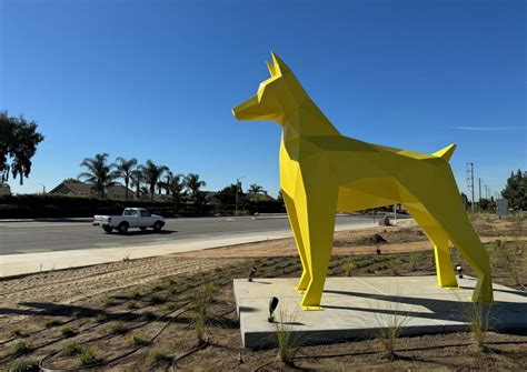 Dog park’s dog sculpture in Rancho Cucamonga has critics sniffing