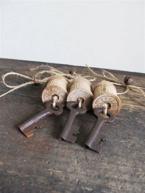 Set Of 3 Rustic Wood Spool Ornaments With Rusty Bells Etsy Wood