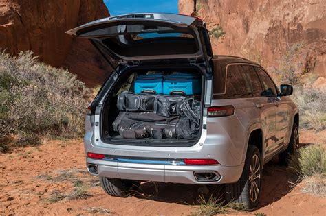 First Drive We Trail Tested The 2022 Jeep Grand Cherokee In Moab