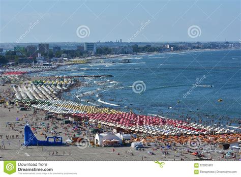 Mamaia Beach On The Black Sea Coast Editorial Photo Image Of Recreation European