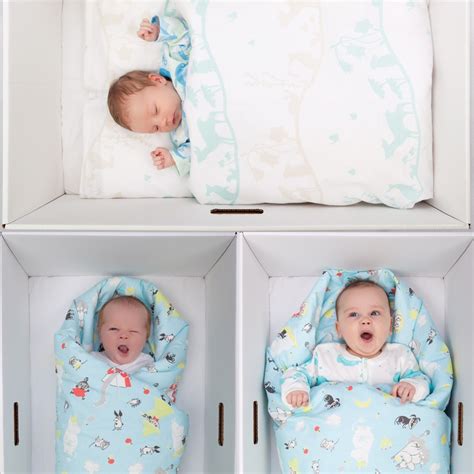 Unboxing 2019 finnish baby box! Cunas novedosas: la Baby Box - Facemama.com
