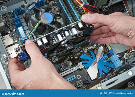 Personal Computer Het Assembleren Stock Afbeelding Image Of Plaats