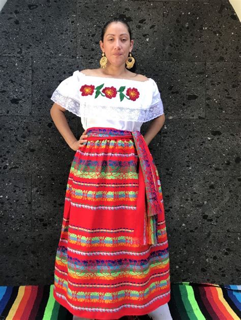 Pin On Mexican Womans Dress