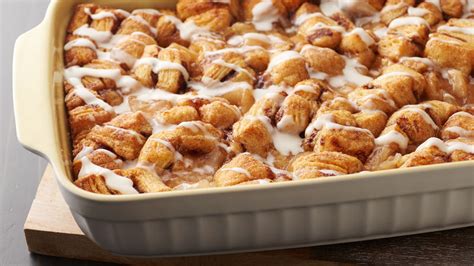 Make Ahead Apple Pie Cinnamon Roll Breakfast Bake Recipe Apple Pies Filling Pillsbury
