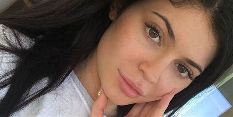 Kylie Jenner Poses For Very Rare Makeup Free Photos