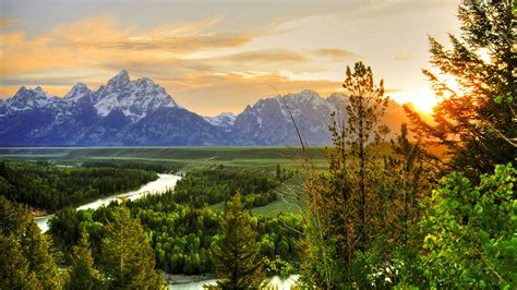 The Beauty Of Yellowstone National Park