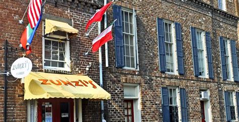 10 Essential Places to Eat in Savannah | Dream vacations, Places to eat