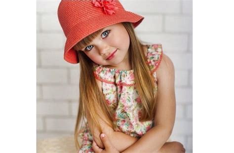 “menina Mais Bonita Do Mundo” Tem Cinco Anos E é Russa Conheça