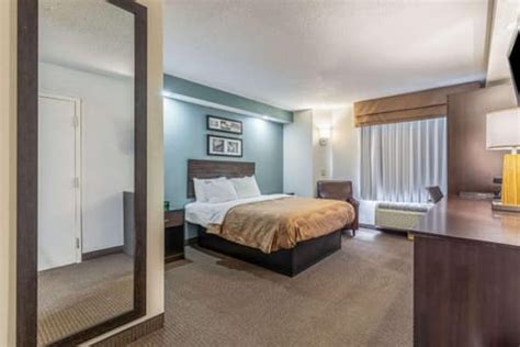 Quality Inn Memphis Northeast Near I 40 Memphis TN VacationRenter