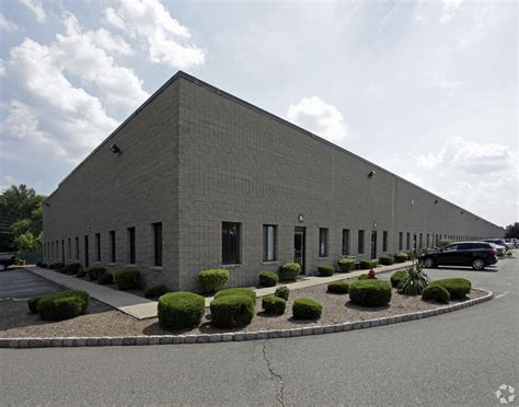 11 Melanie Ln, East Hanover, NJ 07936 - Melanie Lane | LoopNet