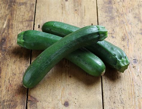 Courgettes, Organic (3 pieces)