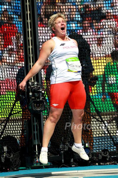 Wlodarczyk threw 82.98m to surpass the 82.29m record she set when. IAAF AOY Finalists Announced - RunBlogRun