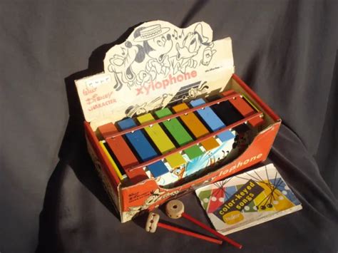 Vintage Walt Disney Lithograph Xylophone 135 Musical Instrument Toy W