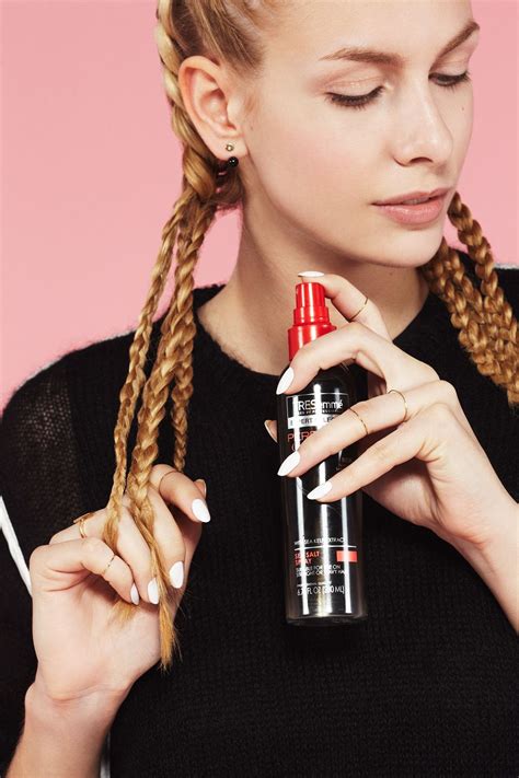 If you have thick, curly hair, this type of product can help define curls and reduce frizz. Five Best Ways To Do Hair In Under Five Minutes | Damp ...