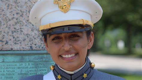 Woman Becomes First Observant Sikh To Graduate From The Us Military Academy At West Point